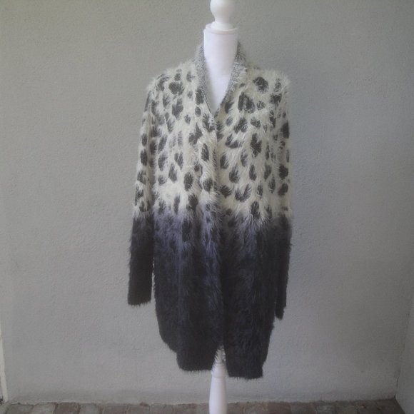 Oliver Sweater Cardigan Fuzzy Soft Open Front Animal Print Black-Cream XL - Picture 4 of 8